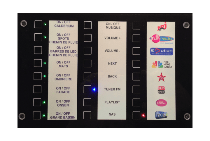 JUNG Mini-tableau de supervision IP54 KNX à voyants - MBT2424SW